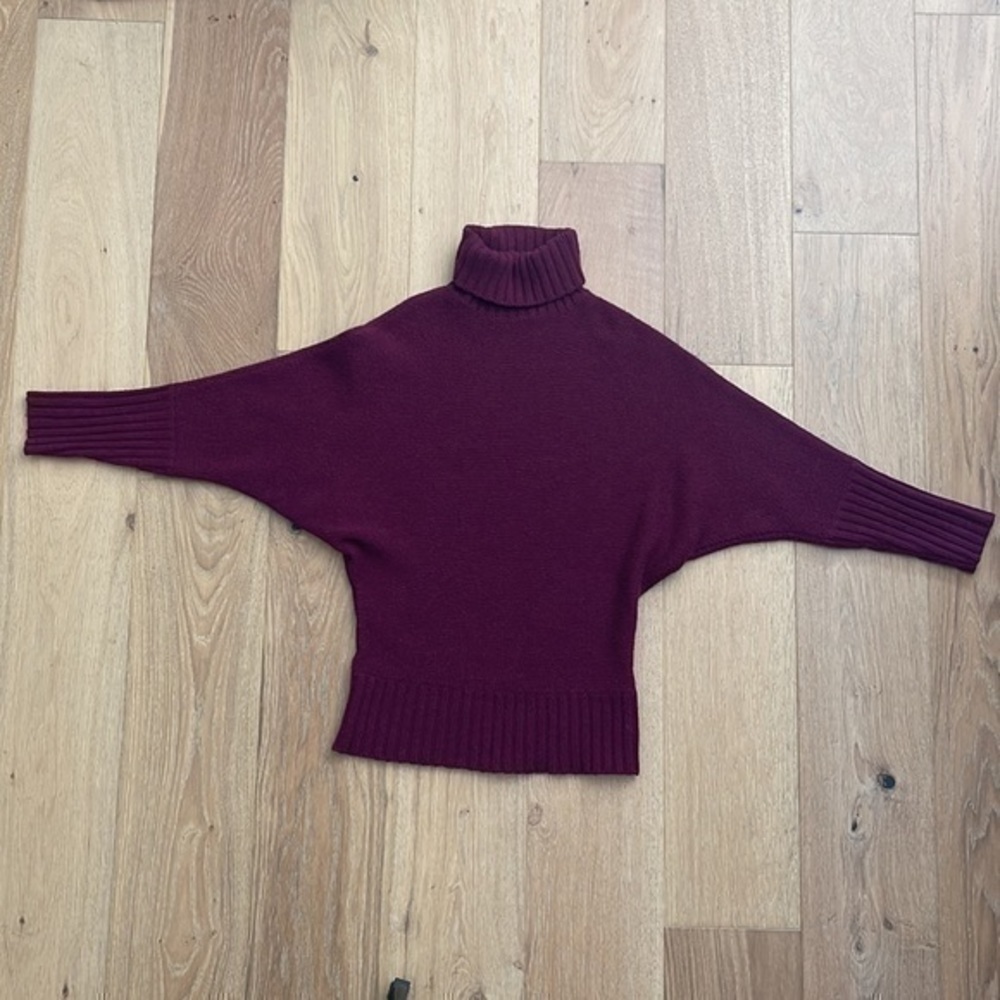 Iris v Arnim turtle neck - Picture 3 of 7